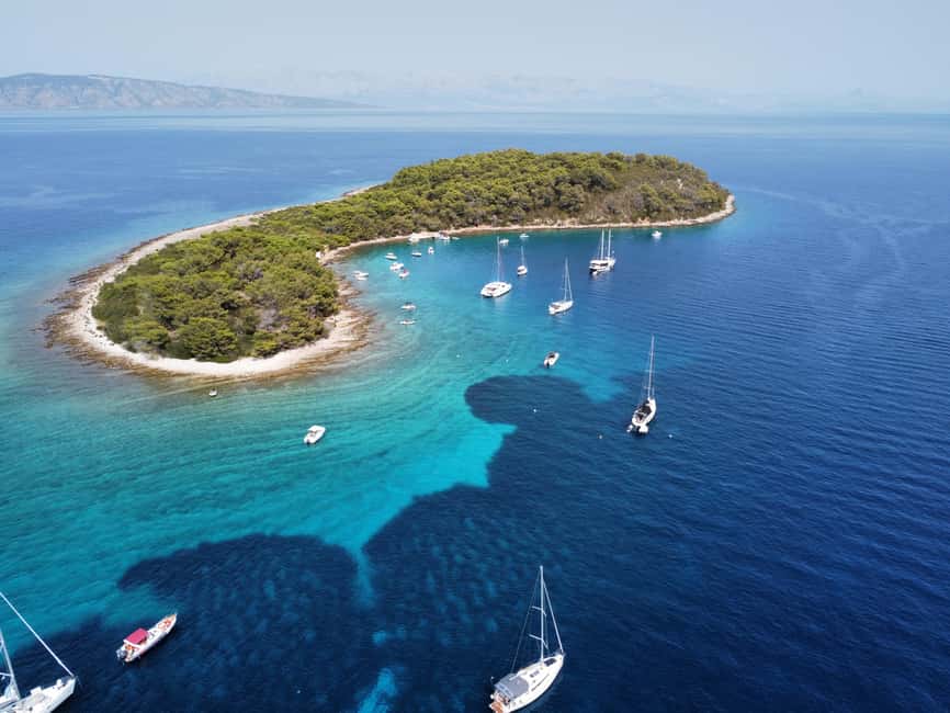 Speedboat to 3 islands: Hvar, Brač, Zečevo with watersports - Why this island-hopping trip works