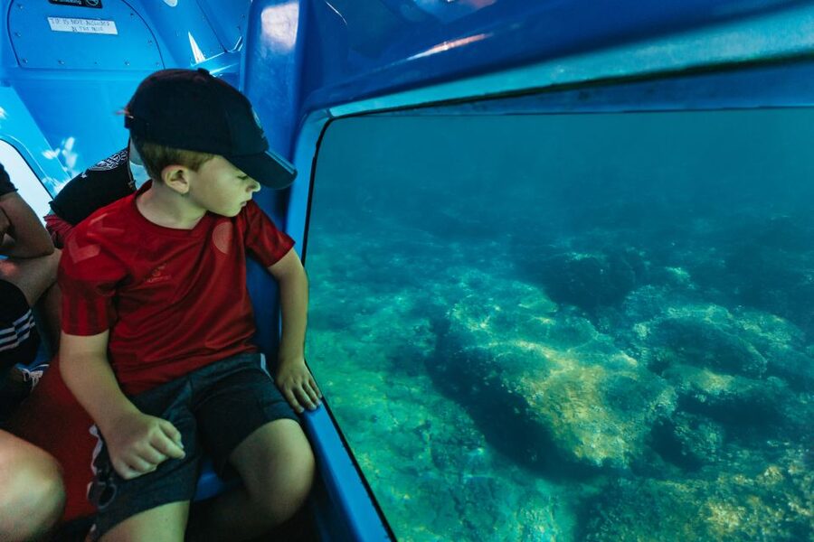 Split: 45-minute Semi-Submersible Submarine Trip - The main strengths, and the limits