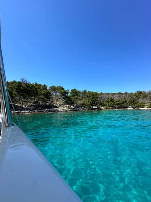 Split: 5 Islands Full-Day Tour to Blue Cave, Vis & Hvar - Why the boat makes such a difference