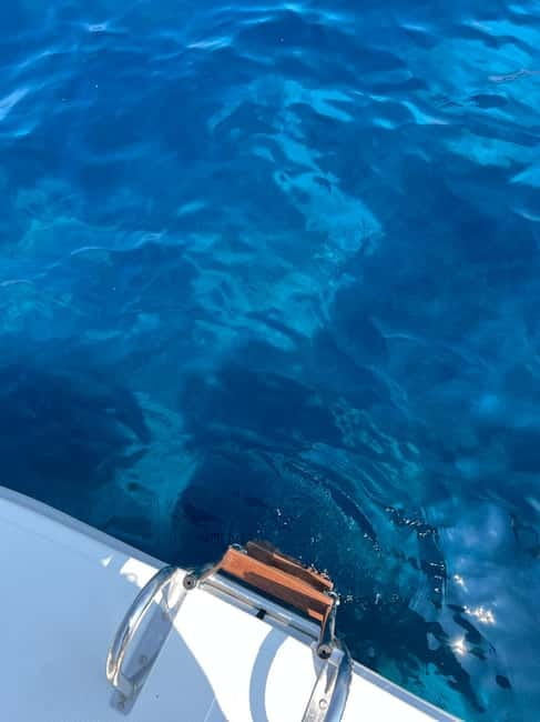 Split: 5 Islands Full-Day Tour to Blue Cave, Vis & Hvar - The crew and the small-group feel