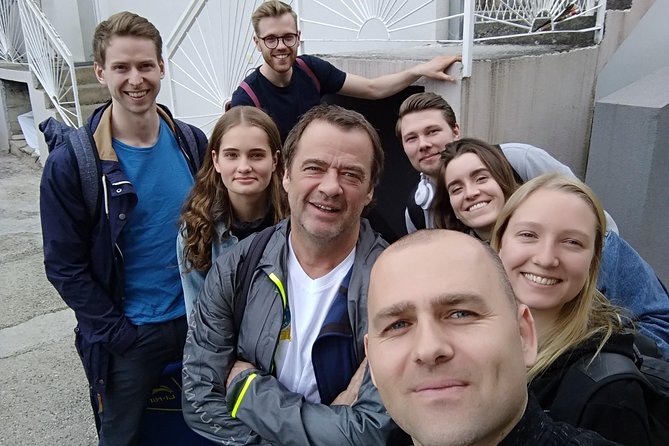 Split airport to Split Private transfer to 8 pax (Door to Door any location) - Why flight monitoring is worth paying for