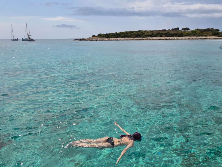 Split: Bisevo, Vis, and Hvar Boat Tour with Snorkel Stops - What the $163 price really buys you