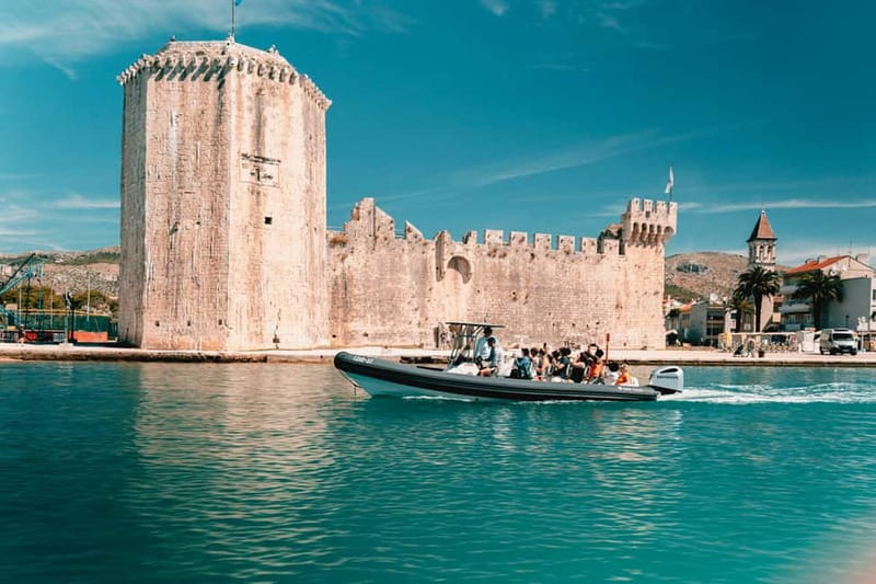 Split: Blue Lagoon & 3 Islands Speedboat Tour - One hour in ancient Trogir