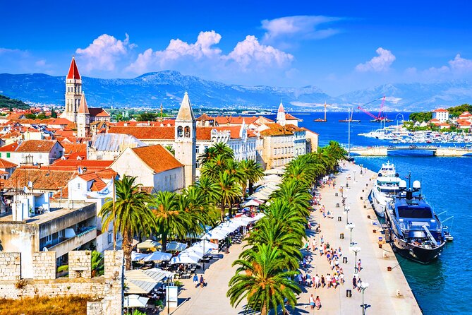 Split: Blue Lagoon & 3 Islands Speedboat Tour - Small group - The Blue Lagoon is the water stop