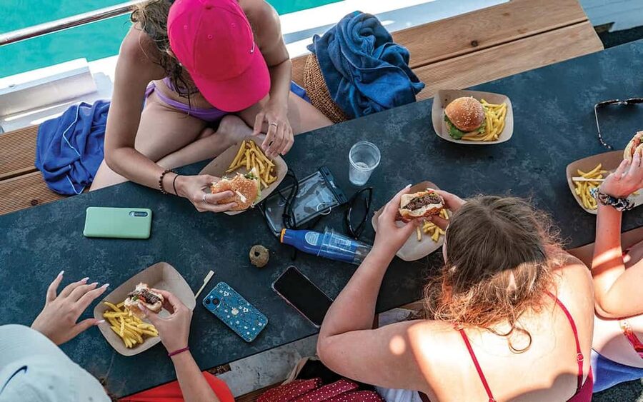 Split: Blue Lagoon and 3 Island Cruise with Food and Drinks - Food, drinks, and onboard comfort