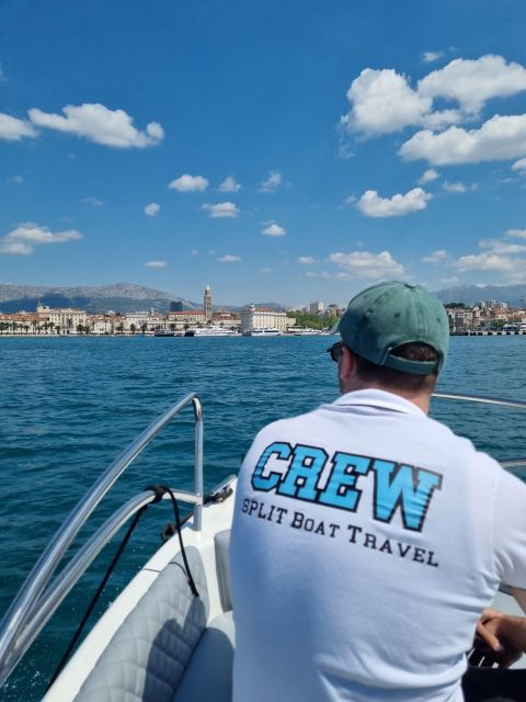 Split: Blue Lagoon and 3 Islands Tour - Maslinica on Šolta: a quieter final stop