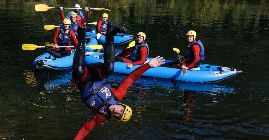 Split: Canoe Safari on the Cetina River - Getting Set Up With a Canoe and Paddle
