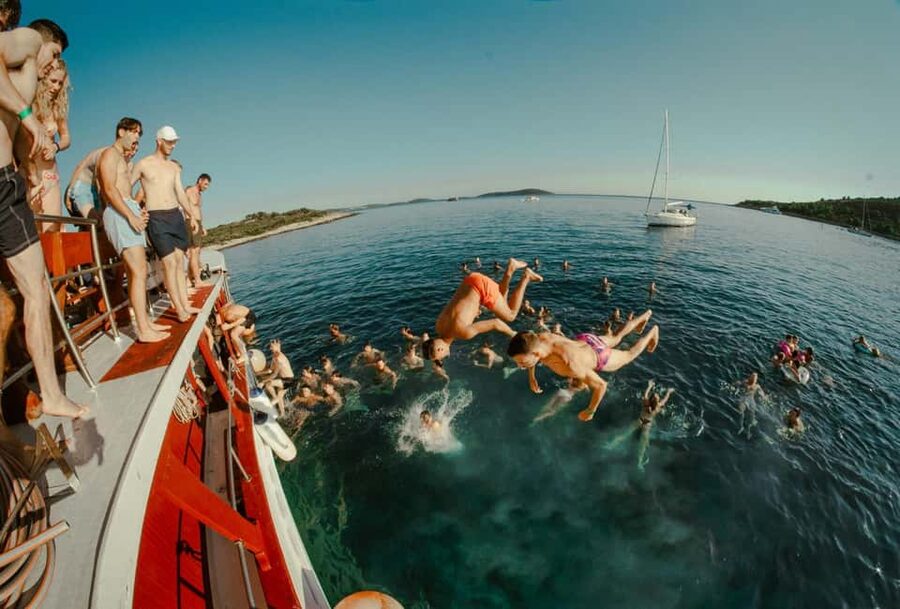 Split: Floating Festival Boat Party with Electronic Music - Who will enjoy this boat party most