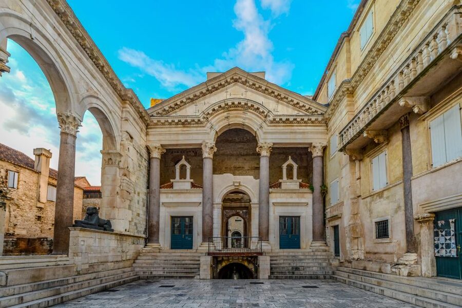 Split: Game of Thrones Tour with Diocletian's Palace Cellar - Who should book this walking tour?