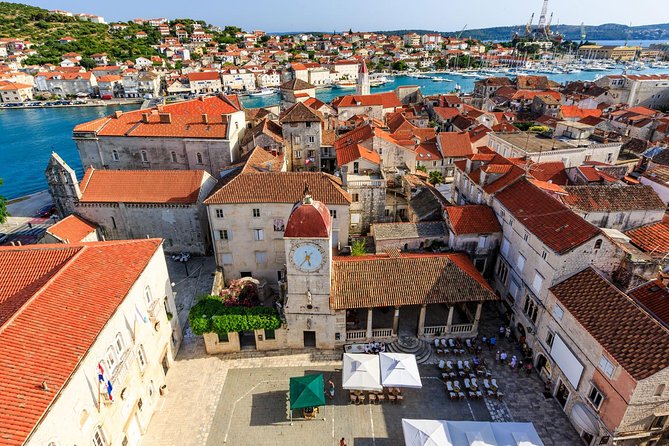 Split: Half-Day Blue Lagoon, Čiovo and Trogir Boat Tour - Okrug Gornji and the easygoing beach-bar stop