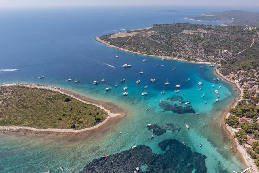 Split: Half-Day Blue Lagoon, Shipwreck, and Trogir Boat Tour - The speedboat ride is part of the experience