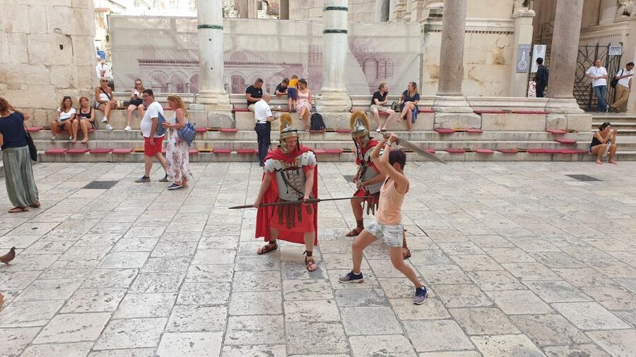 Split: History and Heritage Walking Tour - Romanesque churches and medieval layers