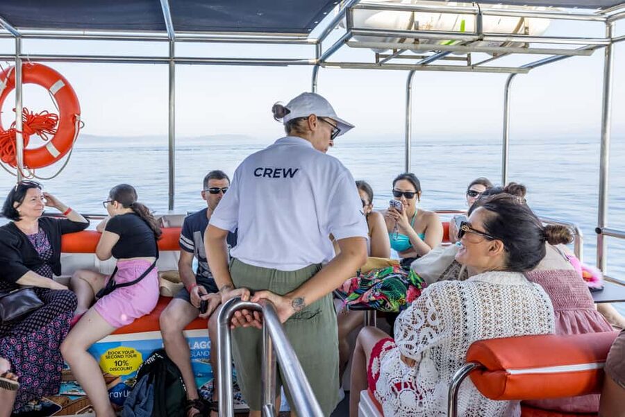 Split: Hvar, Brač, and Pakleni Cruise with Lunch and Drinks - The crew and the feel onboard