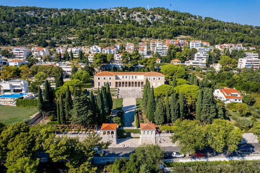 Split: Jewish Heritage & Diocletian's Palace Walking Tour - Key points to know before booking