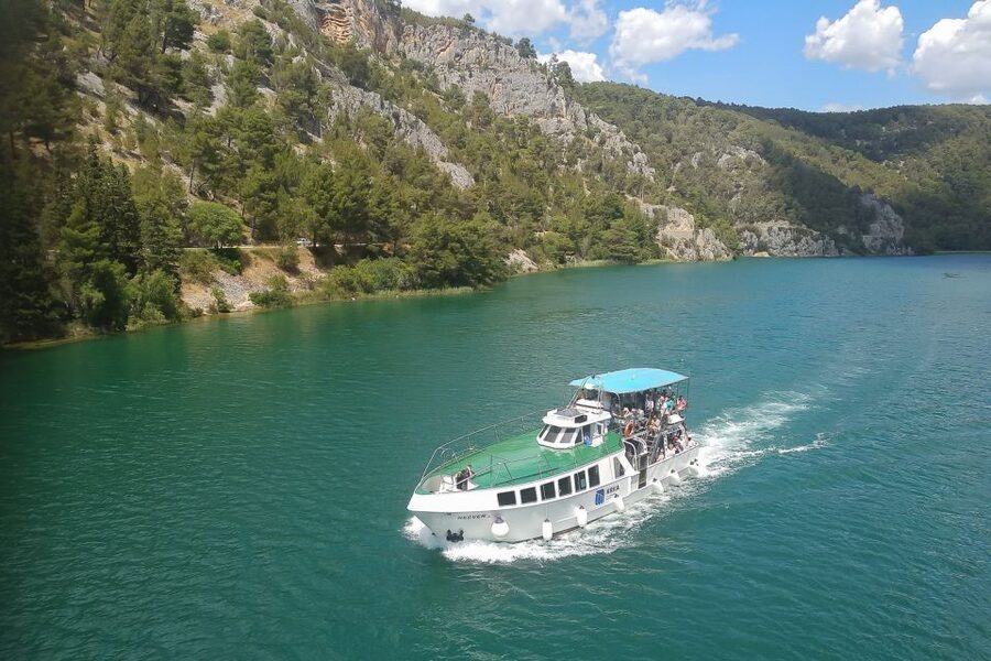 Split: Krka National Park Full-Day Tour with Wine Tasting - The 90-minute drive to Lozovac