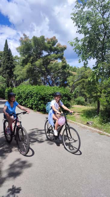 Split: Old Town and Marjan Park Bike Tour - Starting in Varoš, where Split feels most personal