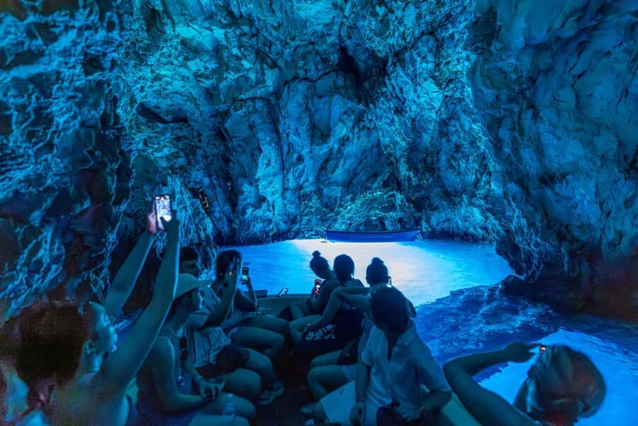 Split or Trogir: Blue Cave, Vis, and Hvar Speedboat Tour - Stiniva Cove, a fast look at Vis