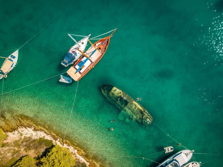 Split: Private Full Day Boat Trip to Blue Lagoon and Trogir - The ride back to Split adds a final reward