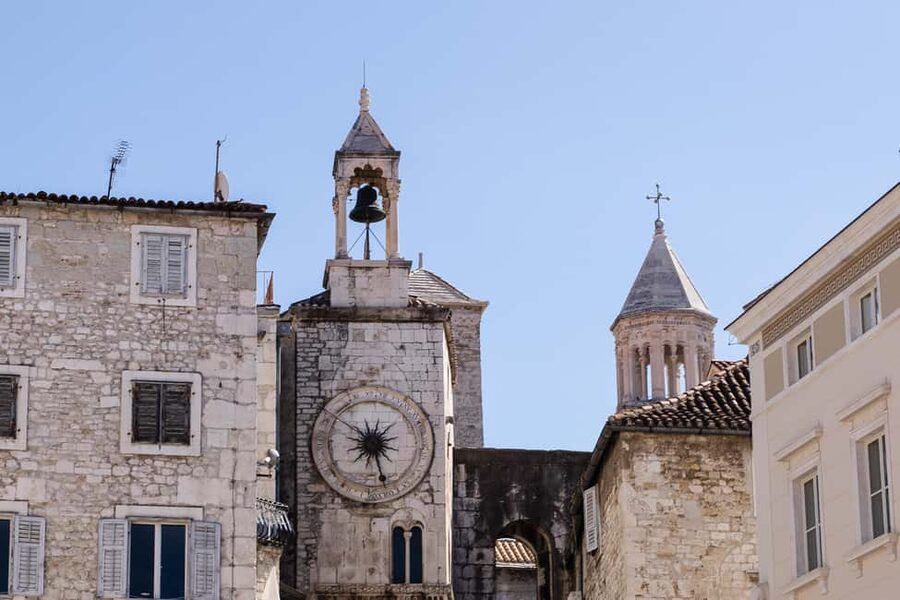 Split: Private Walking Tour for Families with kids (5-17y) - Who should book this family walk?