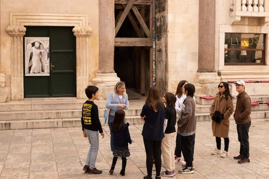 Split: Private Walking Tour for Families with kids (5-17y) - Why this Split tour works for families