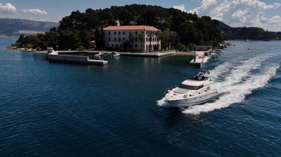 Split: Private Yacht Day Trip - Sea Bobs, paddleboards, and inflatable toys