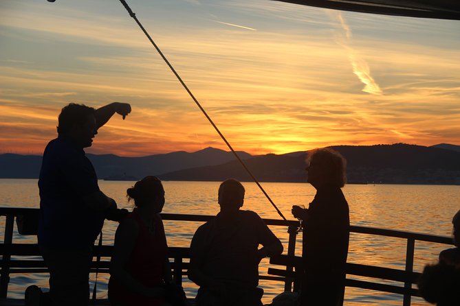 Split Sunset Cruise With Live Music - Price and value at $83.48