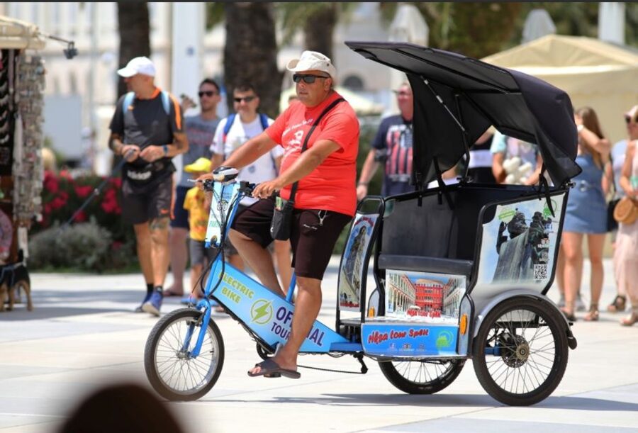 Split Tour in Private Electric Rickshaw - Matejuška And Sustipan: From Fishing Harbor To Sea Views