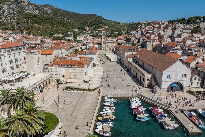 Split/Trogir: Blue Cave, Vis and Hvar Small Group Tour - The Pakleni Islands and Carpe Diem stop