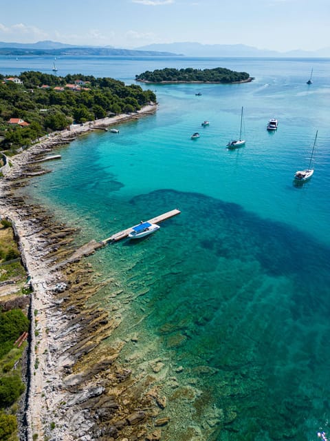 Split/Trogir: Half-Day(5 hours) 3-Island Speedboat Adventure - Who should book this island trip?