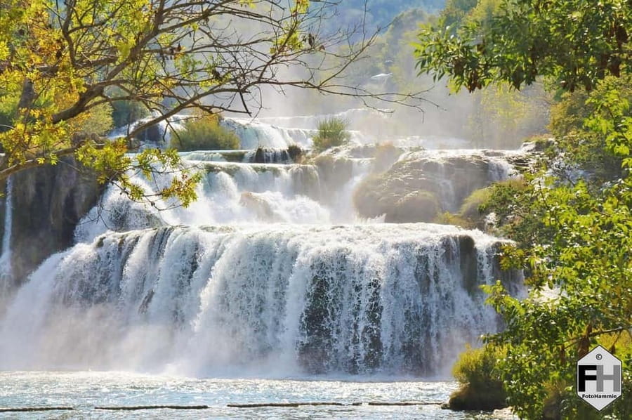 Split & Trogir: Krka Waterfalls & Swimming in Primošten - The route from Split or Trogir to Krka