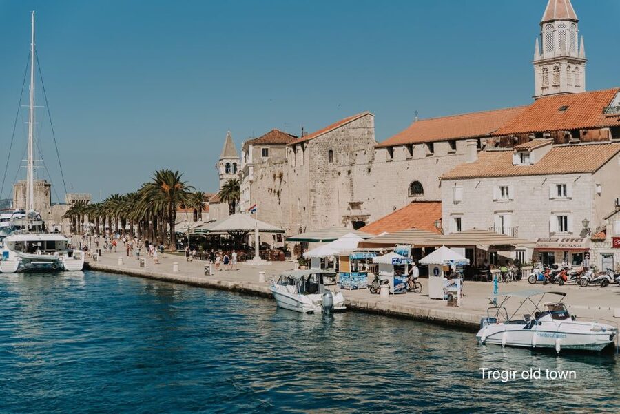 Split & Trogir: Private Blue Lagoon & Wine Tasting Boat Tour - A full day among three Dalmatian islands