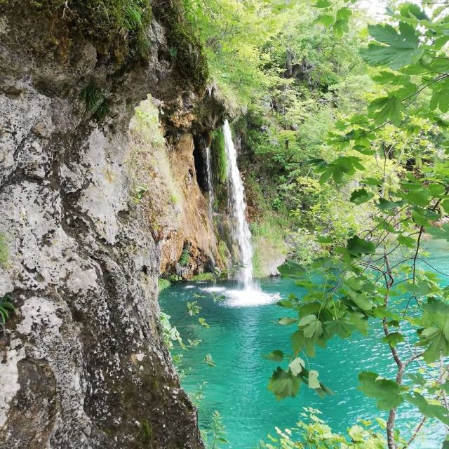 Split/Trogir to Zagreb: Private Transfer with Plitvice Lakes - Is $559 per person a fair price?