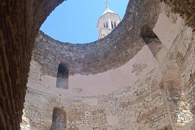 Split Walking Tour with Professor of History - The Golden Gate and Gregory of Nin