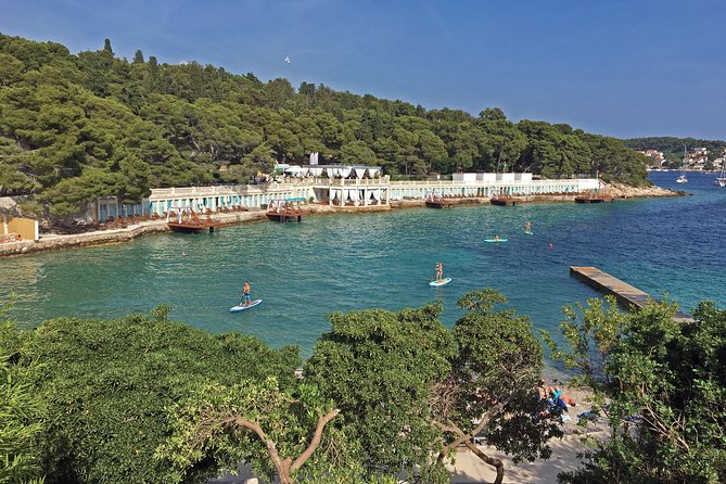 Stand Up Paddle (SUP) board rental - Key points for your Hvar paddle