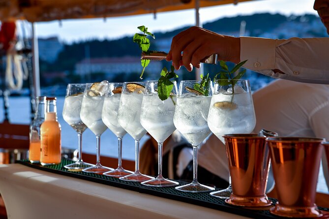 Sunset Cruise | Cocktail Experience on Board around Dubrovnik - What the crew adds to the evening