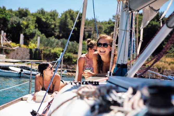 Sunset Sailing Tour on the Pakleni Islands - Key points to know before you sail