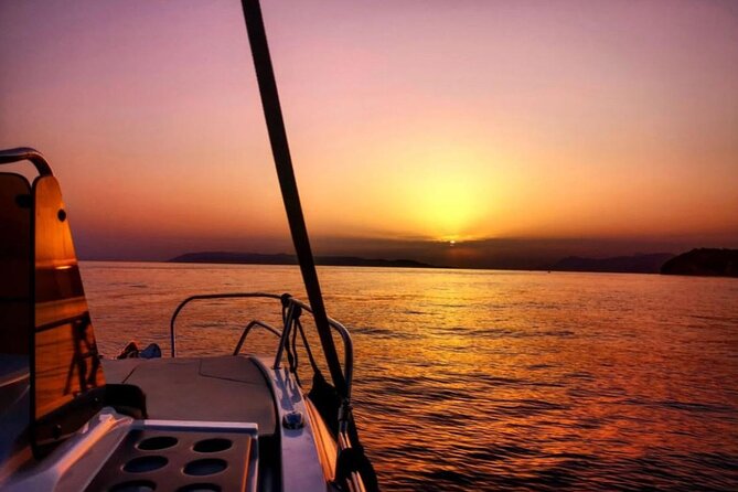Sunset Speedboat Tour in Makarska with swim stop on island Brač - A quick boat escape from Makarska