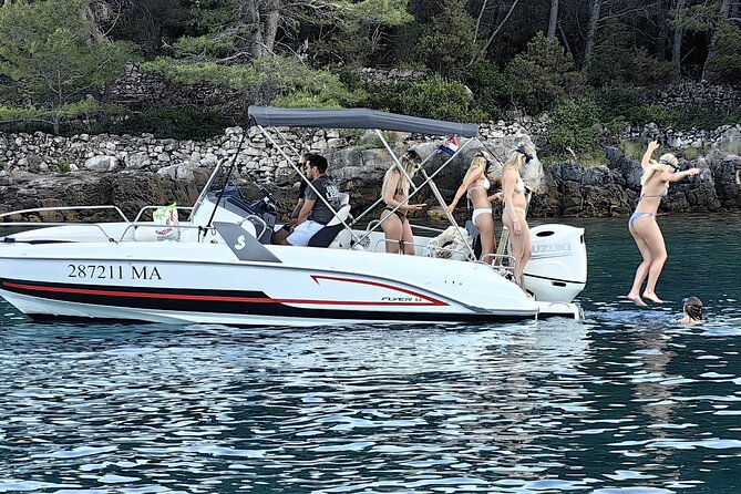 Sunset Speedboat Tour in Makarska with swim stop on island Brač - Who will enjoy this tour most