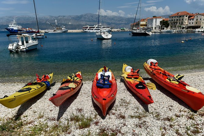 Supetar-Postira kayaking - The beach stop for swimming and snorkeling