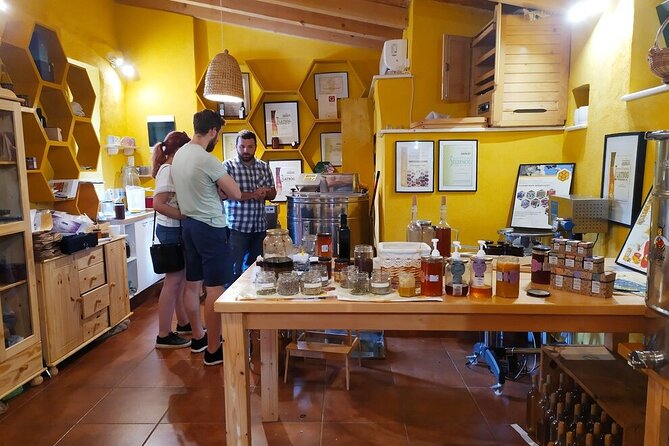Taste of Korcula Tour | Korcula Wine & Food Tasting - What makes this Korcula food tour worth considering