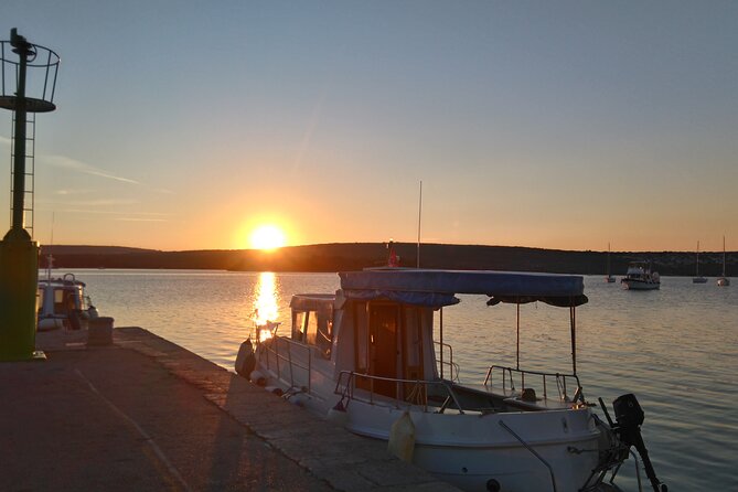Taxi boat Kormat - Leaving Punat port aboard Kormat
