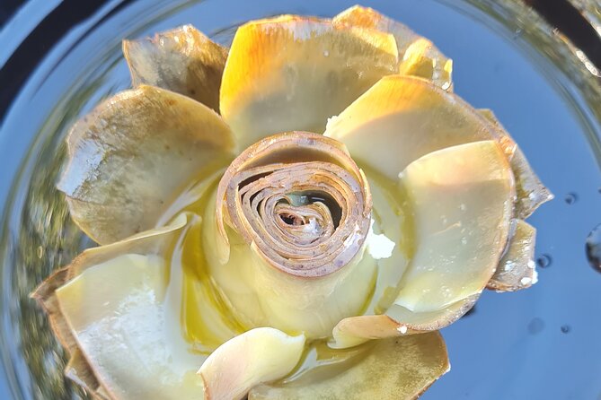 Traditional Hvar Cooking Classes, Dinners & 'Poje' Field Tour! - Hvar šalša and the main seafood course