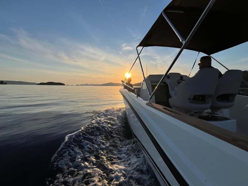 Trogir: Blue Lagoon and 3 Islands Speedboat Tour - Duga Bay and Čiovo offer the quietest break