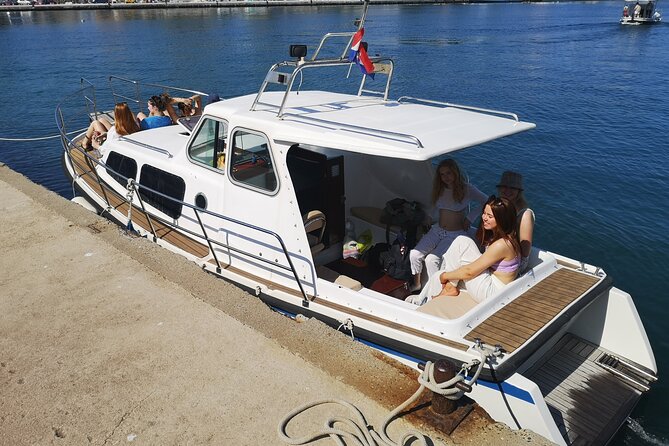 Visit 2 Islands of Zadar on a traditional wooden boat during half-day trip - Weather, waves, and comfort on the boat