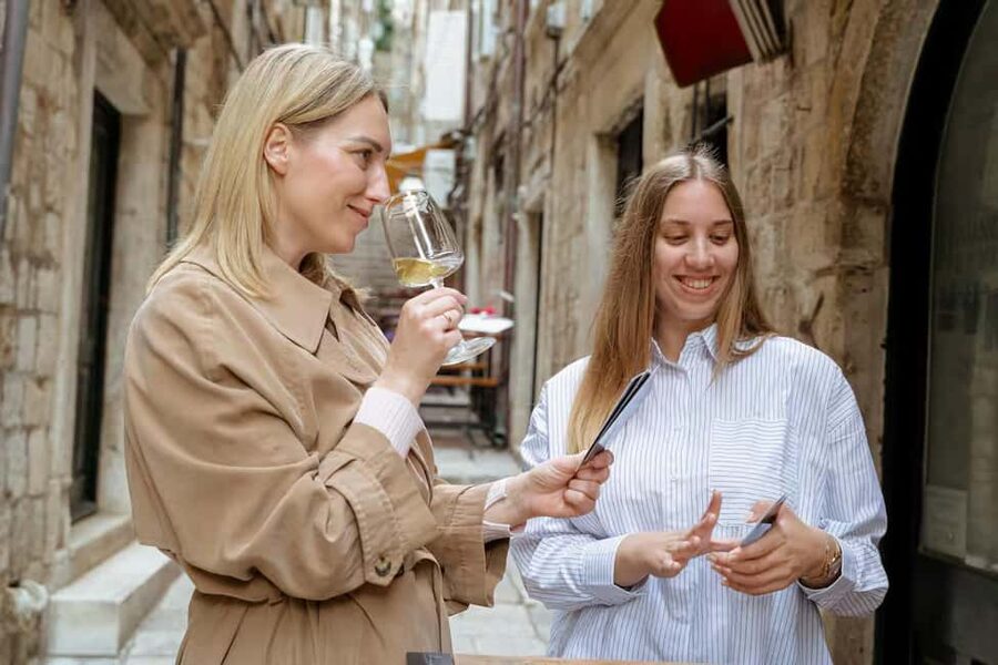 Wine Quest - A Journey Through Dubrovnik's Vinous Heritage - What You Taste at the Local Wine Bar