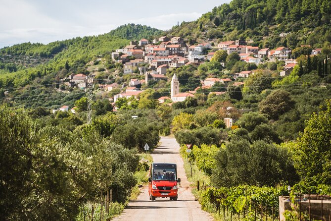 Wine & Sightseeing Tour Korcula - The Panoramic Ride Through Korčula’s Interior