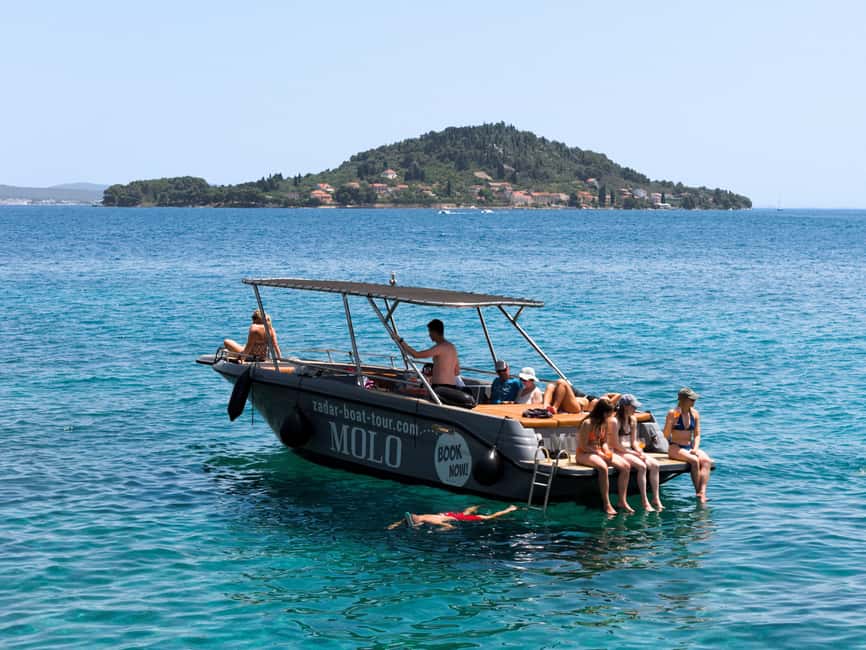 Zadar: 3 Islands Luxury Boat Tour with Aperol Spritz - Kali brings fish, cocktails, and a real village stop