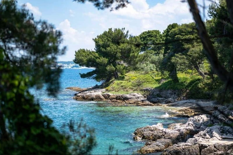 Zadar: 3 Islands Snorkeling Cruise with Prosecco - The secret stop: 45 minutes beside quieter water