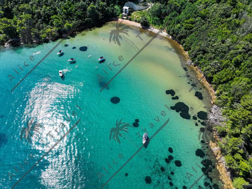 Zadar: 3-Stop Blue Lagoon & Snorkeling Cruise with Drinks - Finding the boat at the Tornado sign