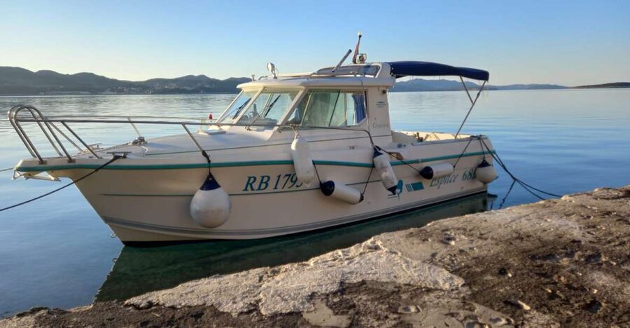 Zadar: Boat tour Half day -Private - Leaving Zadar for the islands